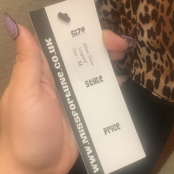 Miss Fortune XL leopard/black Halter dress - Picture 5 of 7